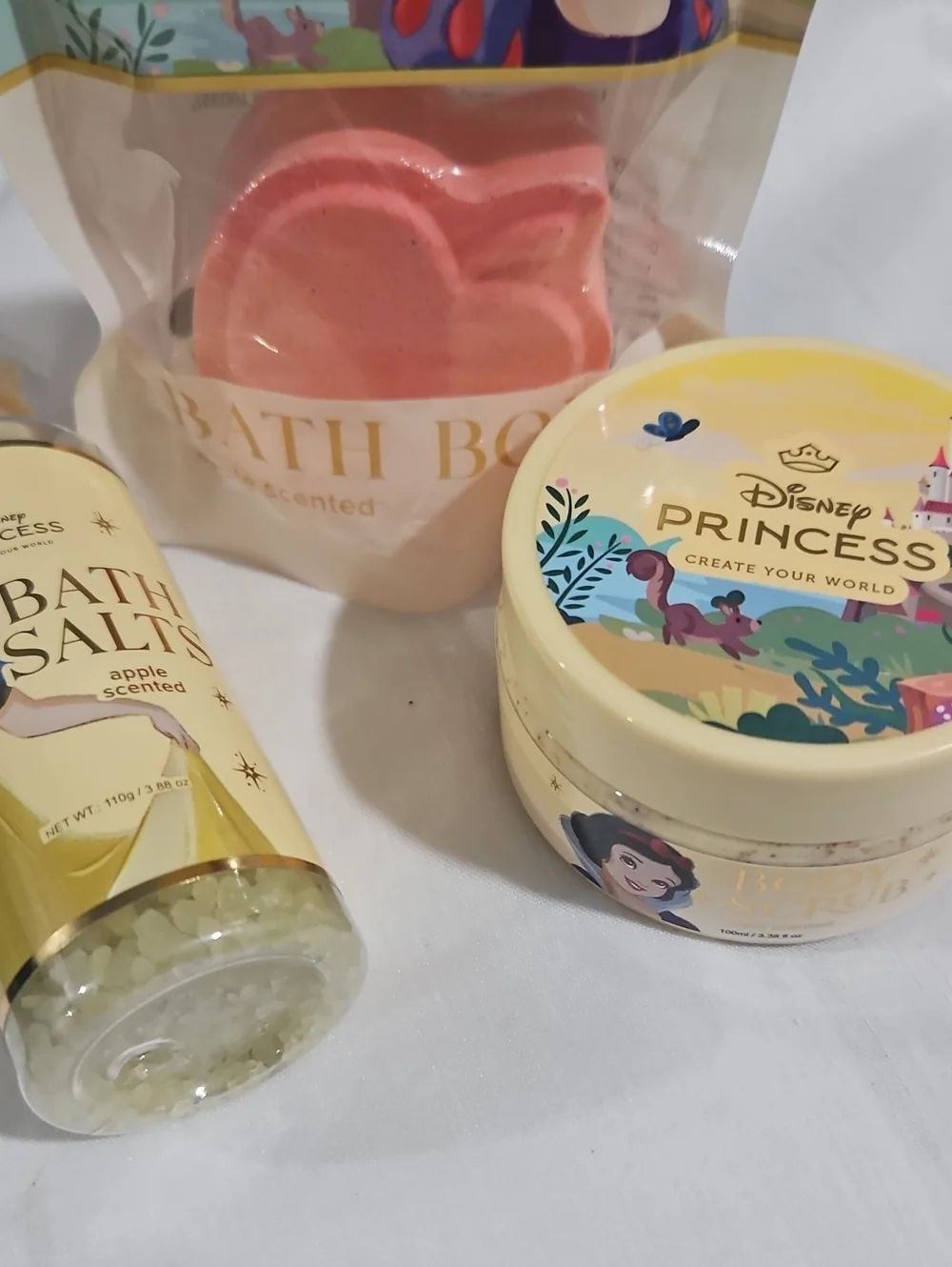 Disney Princess Pink Bath Bomb, Yellow Bath Salts & Cream Body Butter Set